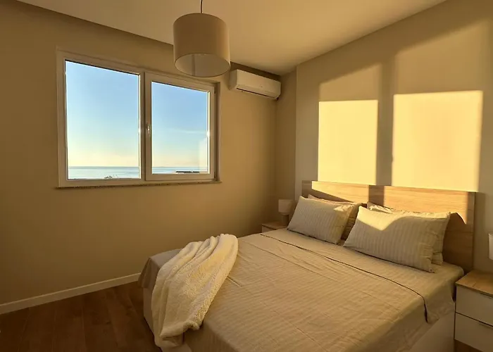 Sunrise Vista -